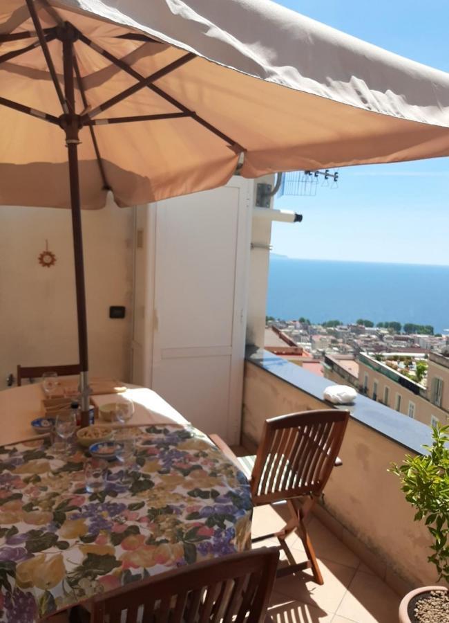 Stairway To Heaven With Private Terrace Nápoles Exterior foto